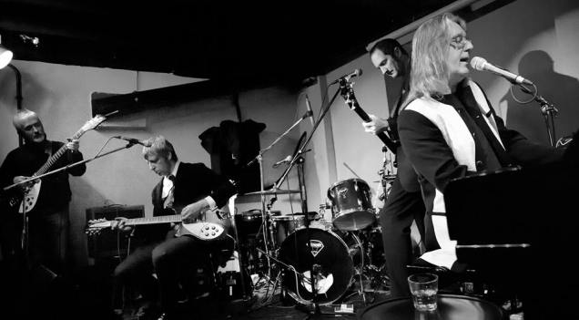 John Howard & The Night Mail